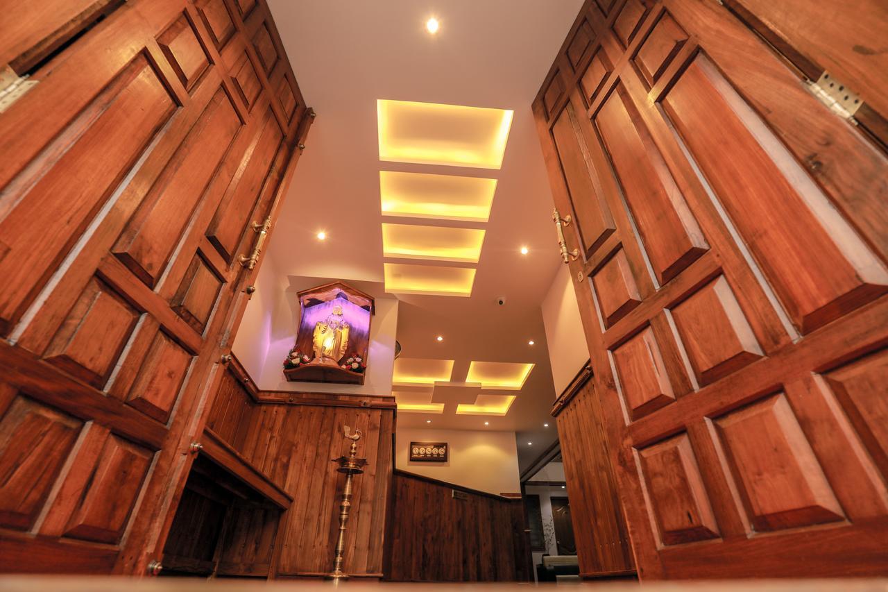 Roses Inn Fortkochi Екстериор снимка