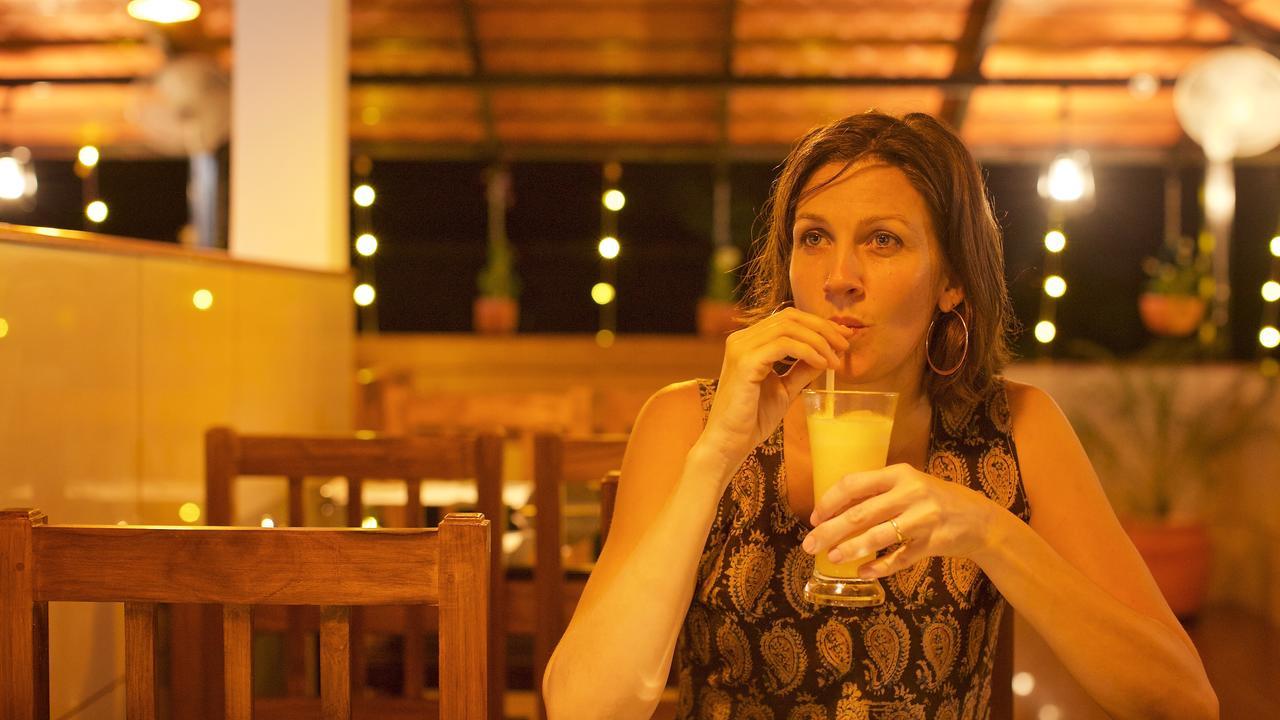 Roses Inn Fortkochi Екстериор снимка